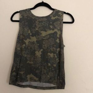 Floral camo tank top